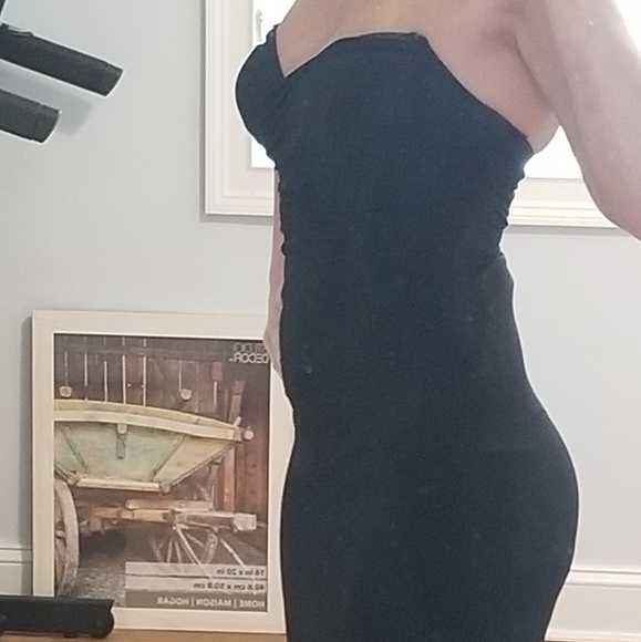 Womens black tie full length gown - Picture 2 of 3